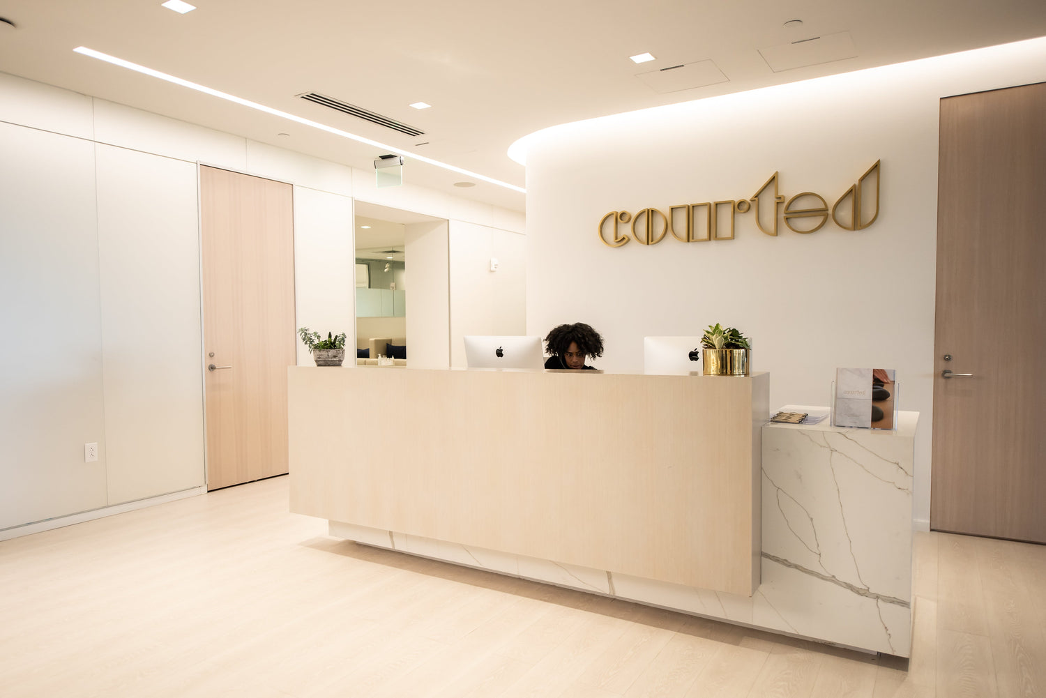 Exclusive Aescape Packages at Courted